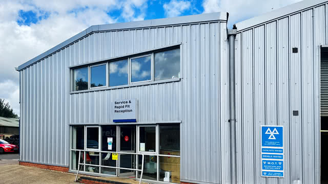 Thrapston Garage